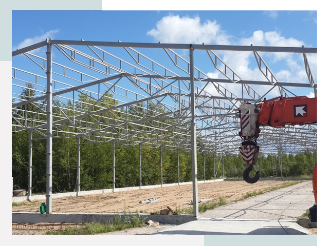 Строительство конюшен в Пятигорск от 616 руб. под ключ