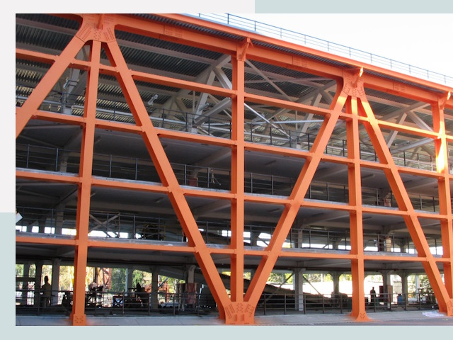 Многоуровневые паркинги в Пятигорск от 616 руб.